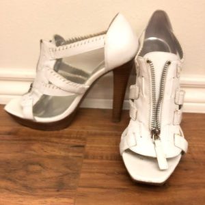SOLD!! Jessica Simpson Striker Gladiator Heels